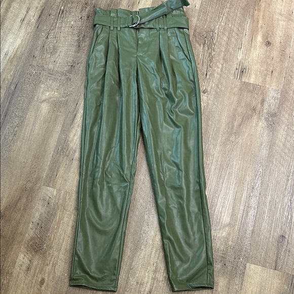 Women’s pants size small - Picture 1 of 10